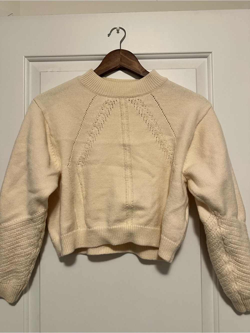 Club Monaco Cream Cable-Detail Cropped Crewneck Sweater